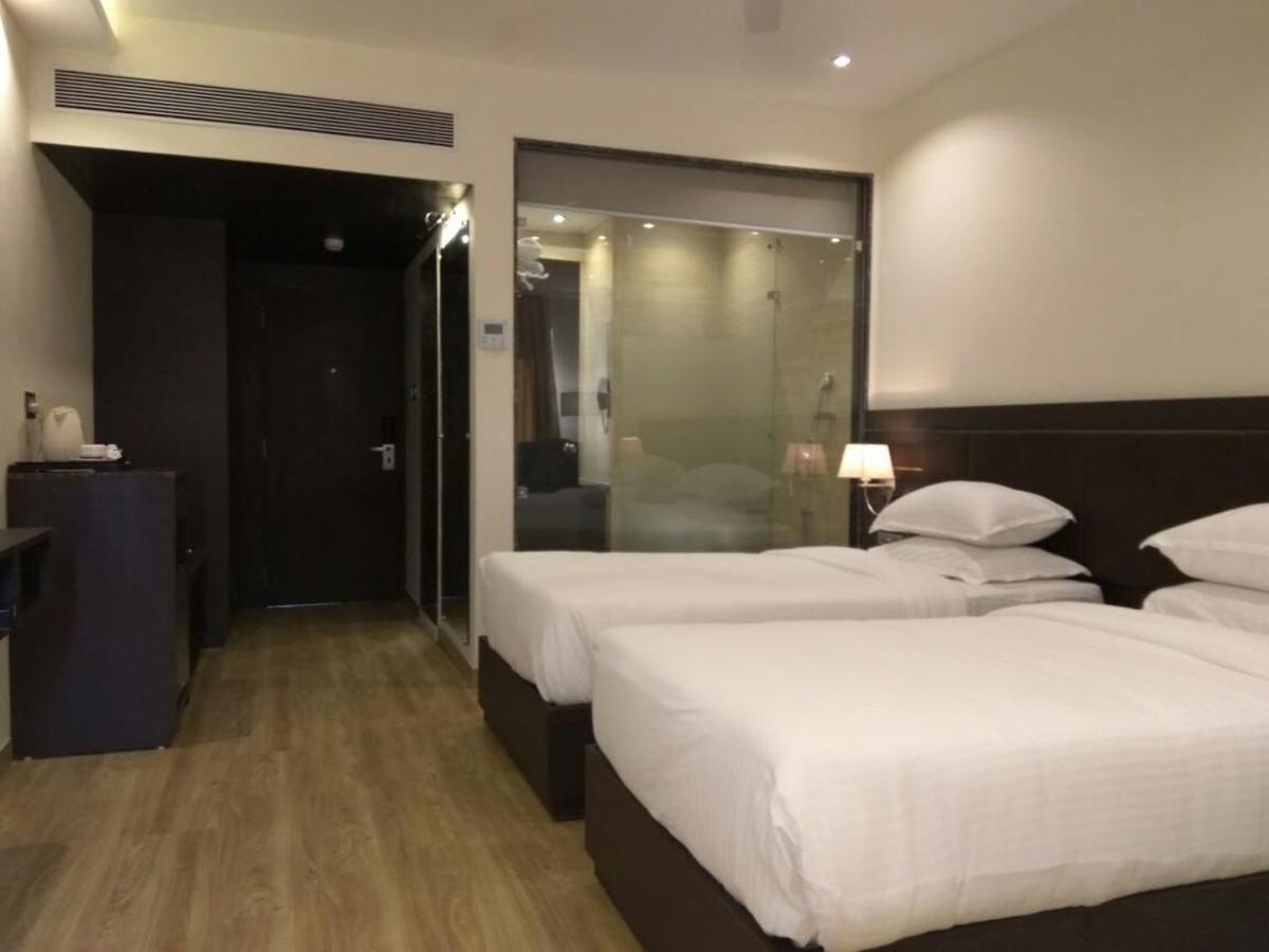 Hotel Surendra Vilas Bhopal Exterior photo